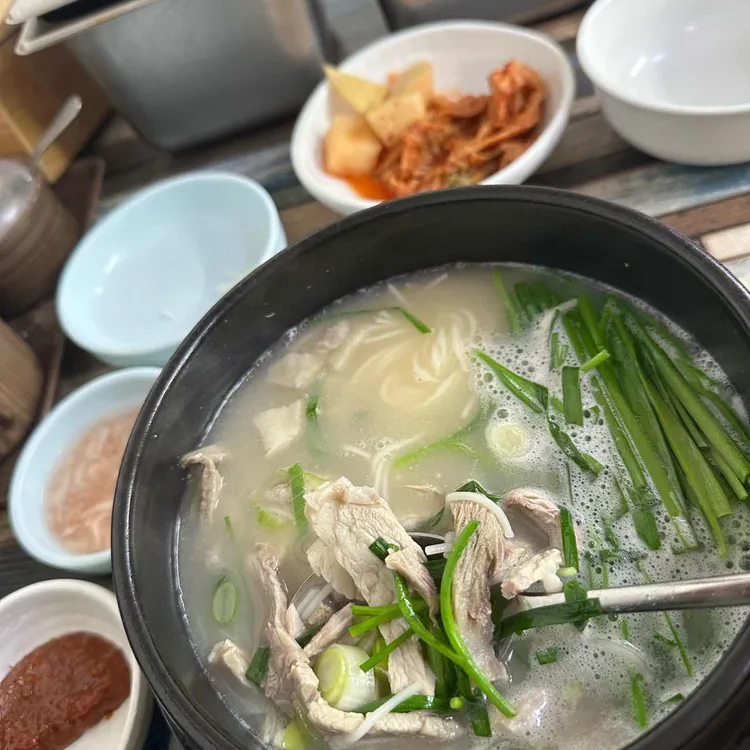 Mangwon Restaurants Recommended by WM Entertainment Idols (Part 2) 18 https://linkppl.mycafe24.com/wp-content/uploads/2026/01/750_750_20251103025953_photo3_6553d62cebf9.webp